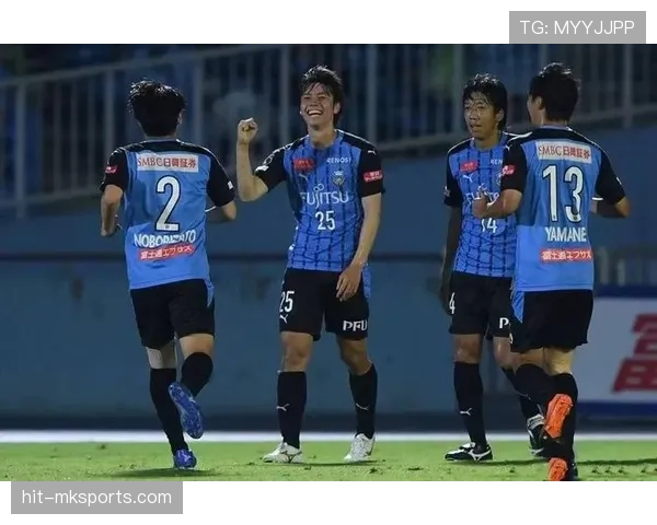 川崎前锋强势连冠J1联赛，状态回暖引瞩目