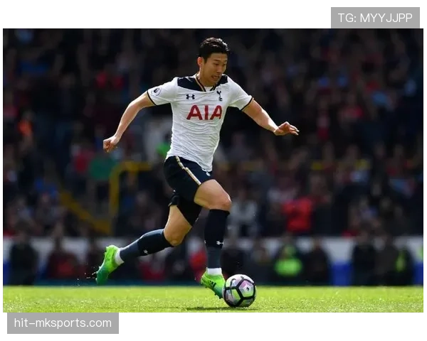 孙兴慜与本田圭佑亚洲巅峰期攻击方式及战术影响力对比分析